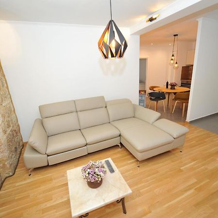 Apartment Antea ซินย์ ภายนอก รูปภาพ